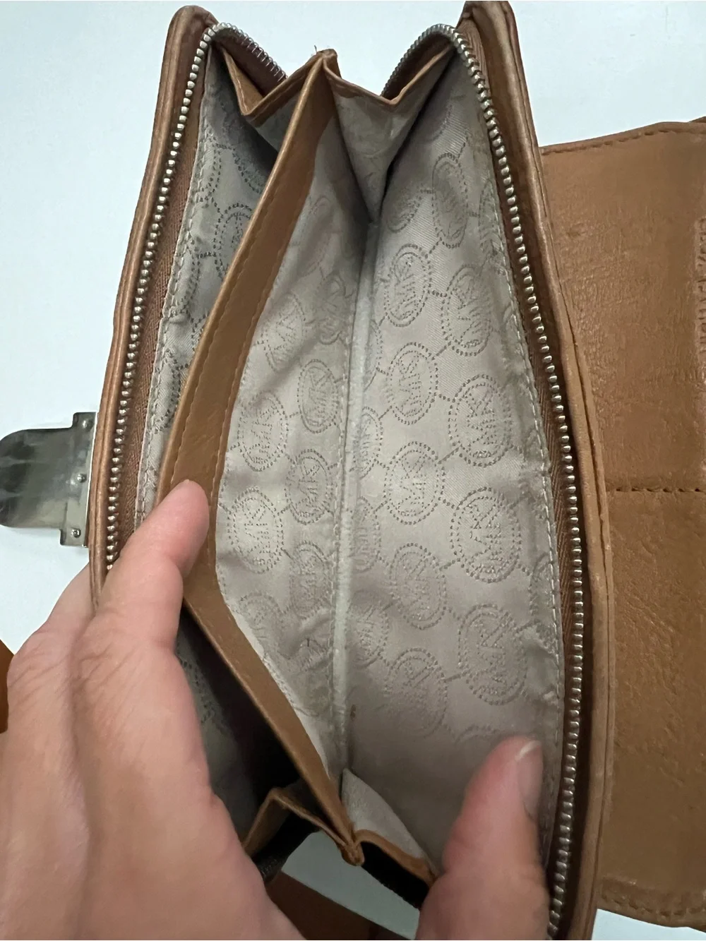 Vintage michael Kors leather wallet